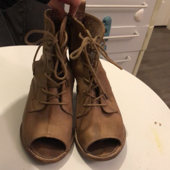 High hills - Picture 2 of 2